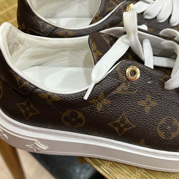 Authentic Louis Vuitton Time Out Sneakers WITH BOX Size 9 - Picture 6 of 13